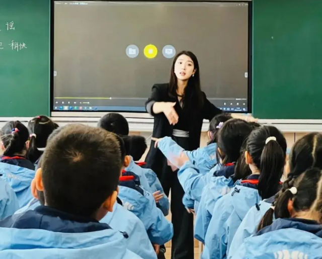 最大化資源輻射價(jià)值讓每一位教師都能找到適合自身的發(fā)展路徑