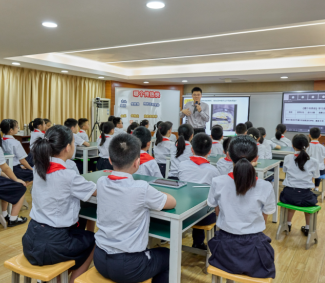 教育者都有鼓勵作用這種作用在兒童與青少年中體現得非常明顯